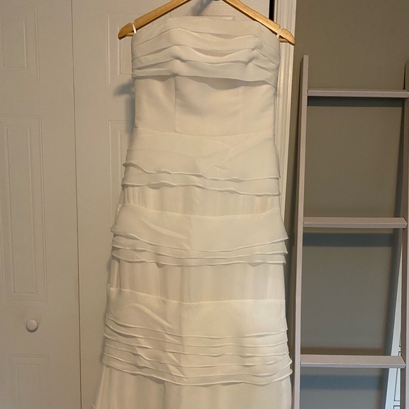 Ivory wedding dress size 8 - Picture 2 of 6